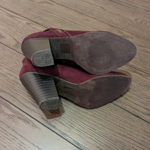 Charlotte Russe Plum Boots 10 - Picture 7 of 8